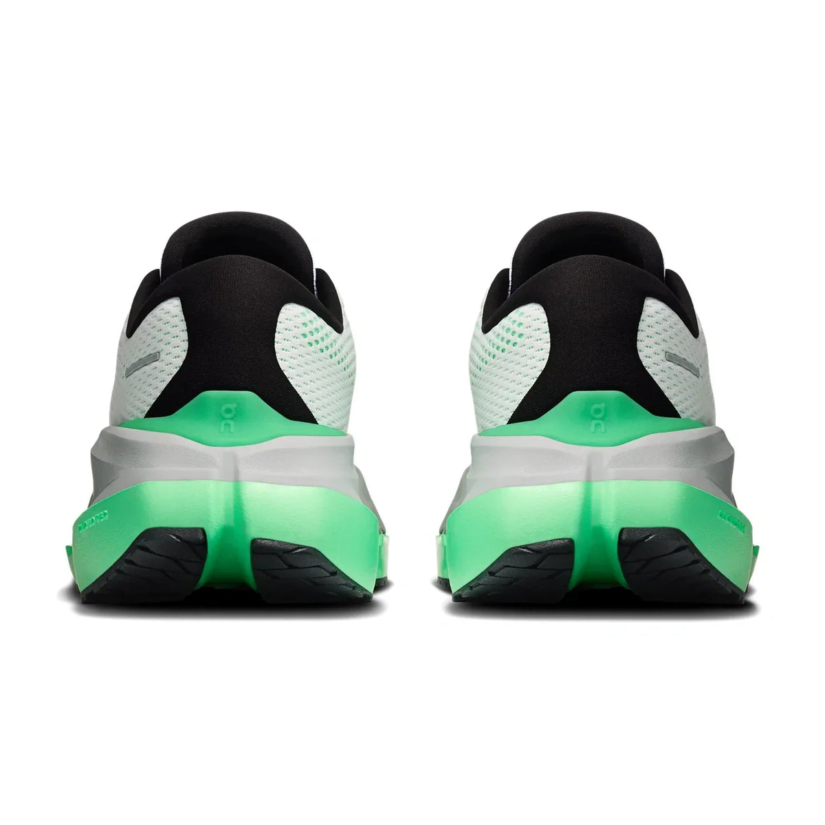 ON Cloudrunner 3 Max