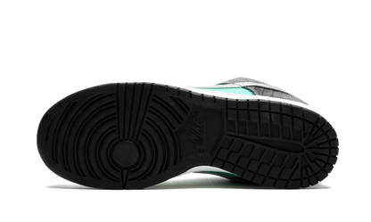 Nike Dunk Low Diamond Supply Co.
