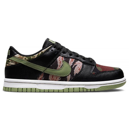 Nike Dunk Low SE Sail Crazy-Camo (Left UK 7.5, Right UK 6.5)