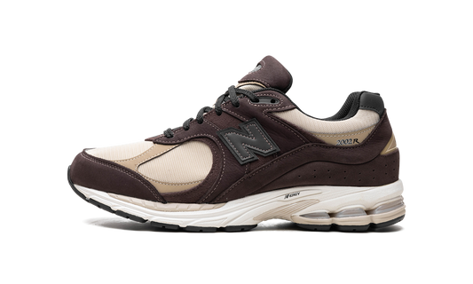 New Balance 2002R Gore-Tex Black Coffee
