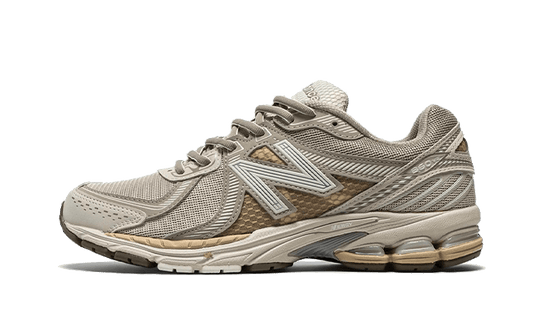 New Balance 860v2 Mars