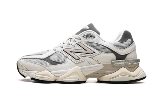 New Balance 9060 Sea Salt Castlerock