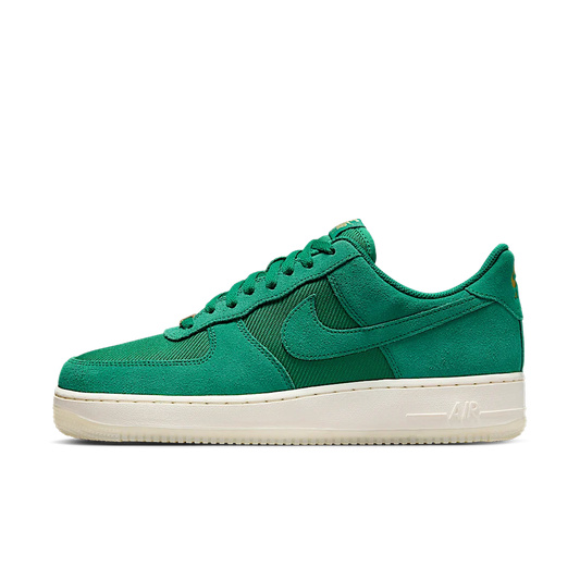Nike Air Force 1 Low '07 LV8 Malachite Pale Ivory Metallic Gold