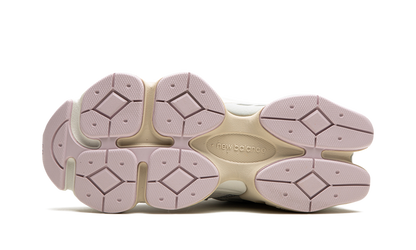 New Balance 9060 Grey Lilac