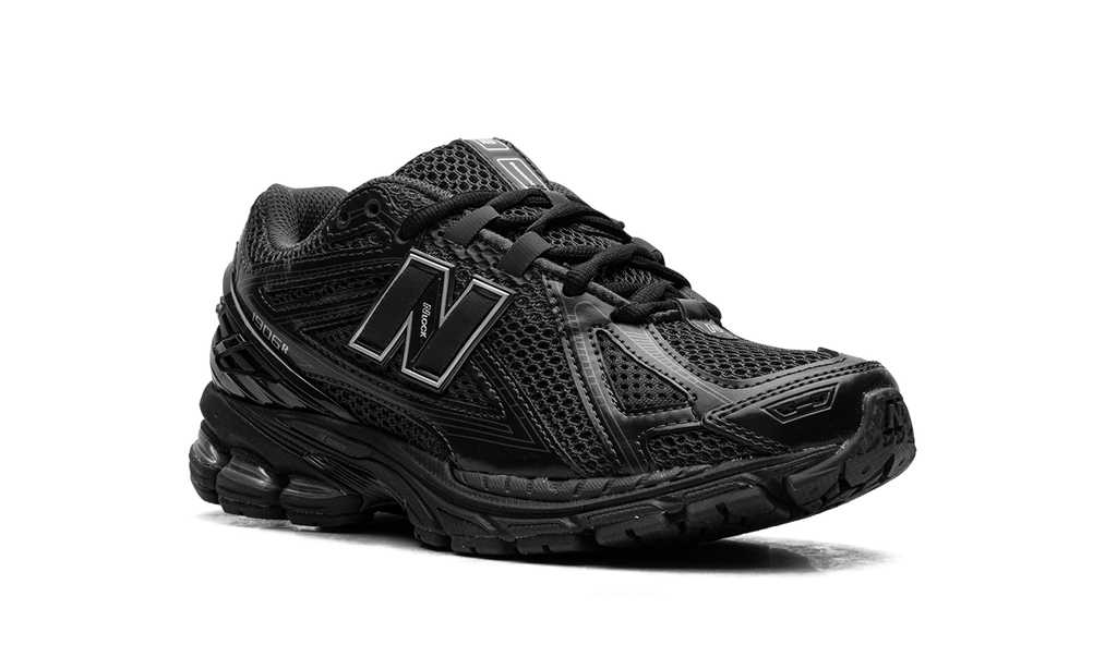 New Balance 1906R "Black Metallic"