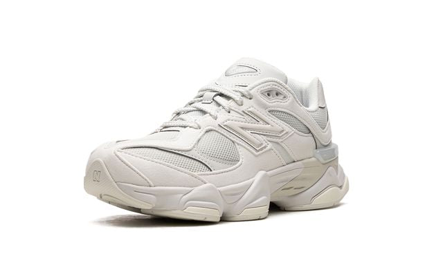 New Balance 9060 GS Grey